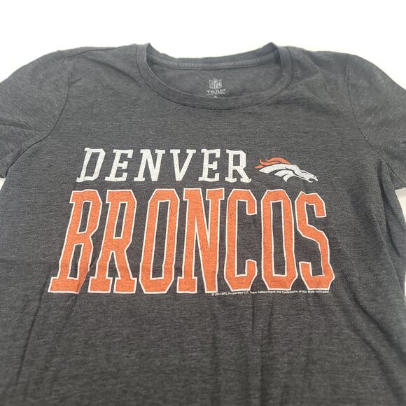 NFL Team Apparel Denver Broncos Casual Short Graphic Shirt Womens Size S Gray - Picture 1 of 9